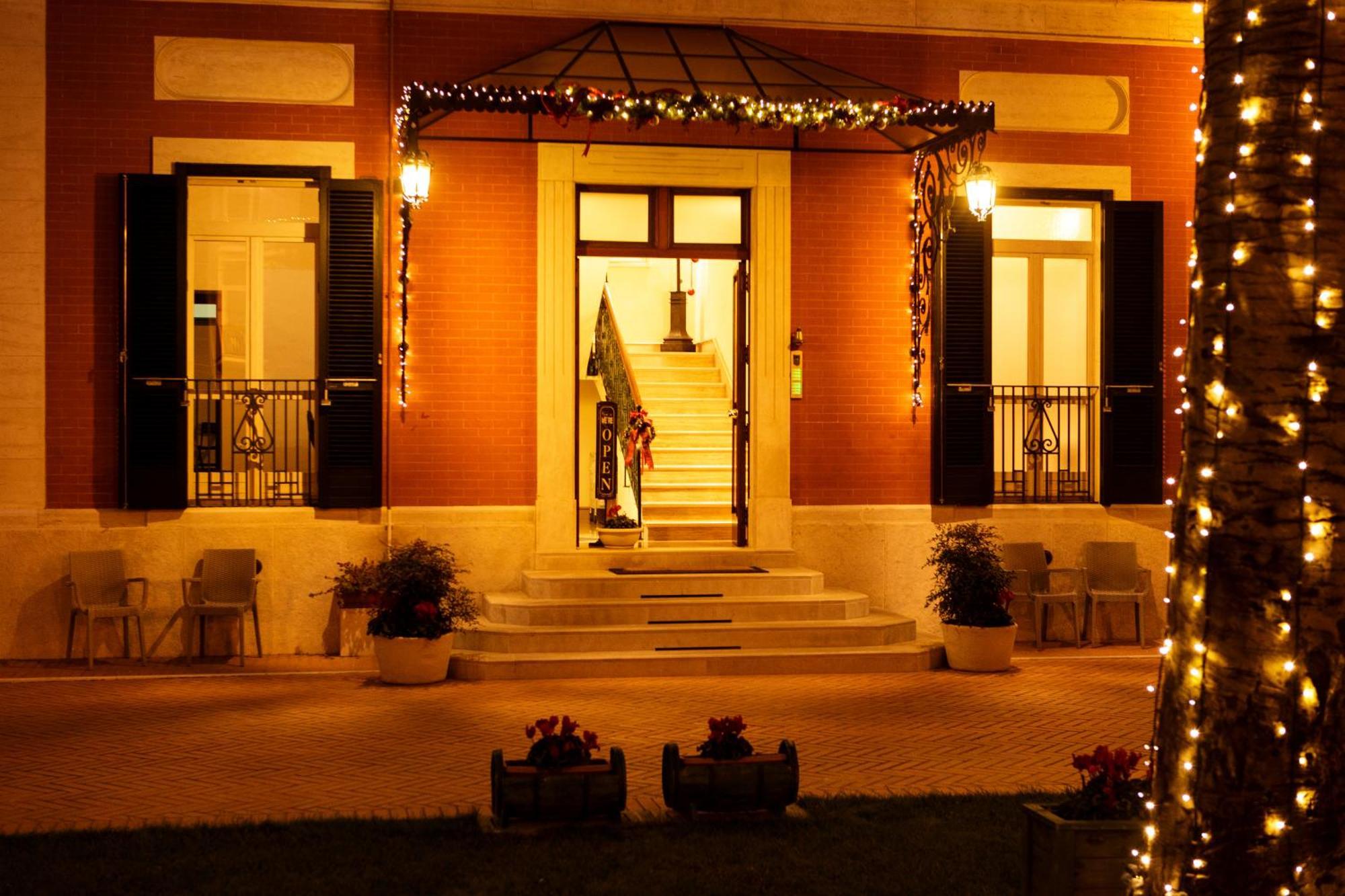 Villa Pallotta Luxury B&B Чериньола Экстерьер фото